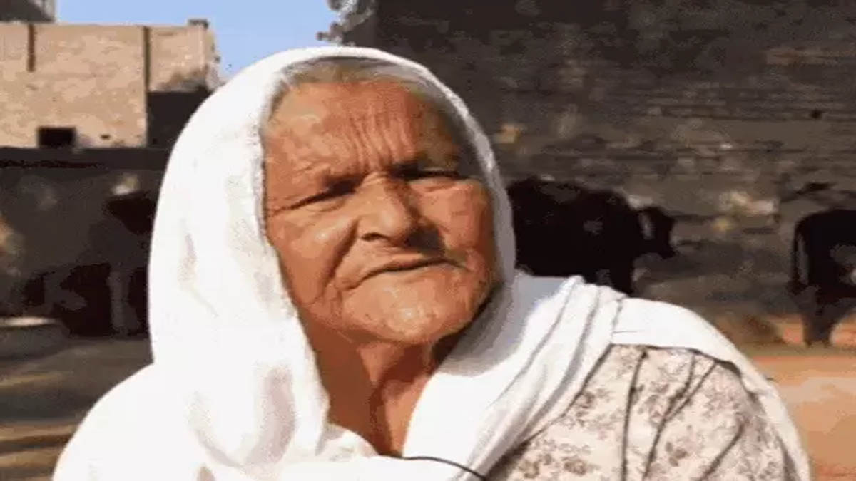 बुजुर्ग महिला किसान महिंदर कौर