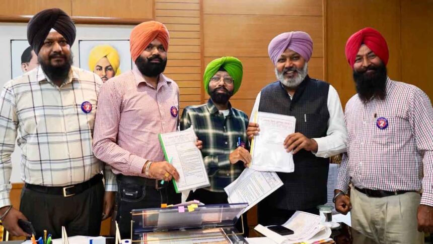 5 कर्मचारी यूनियनों के साथ बैठकें