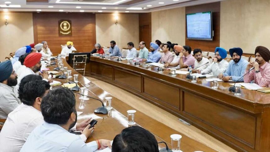 Harbhajan Singh ETO reviewed the preparations for the 350th martyrdom