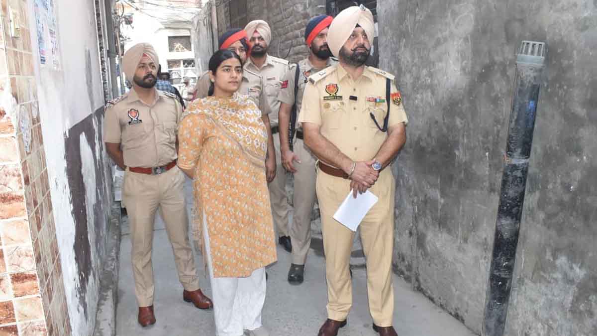 Jalandhar Police Action Taken Against Female Drug Smugglers Demolished Home