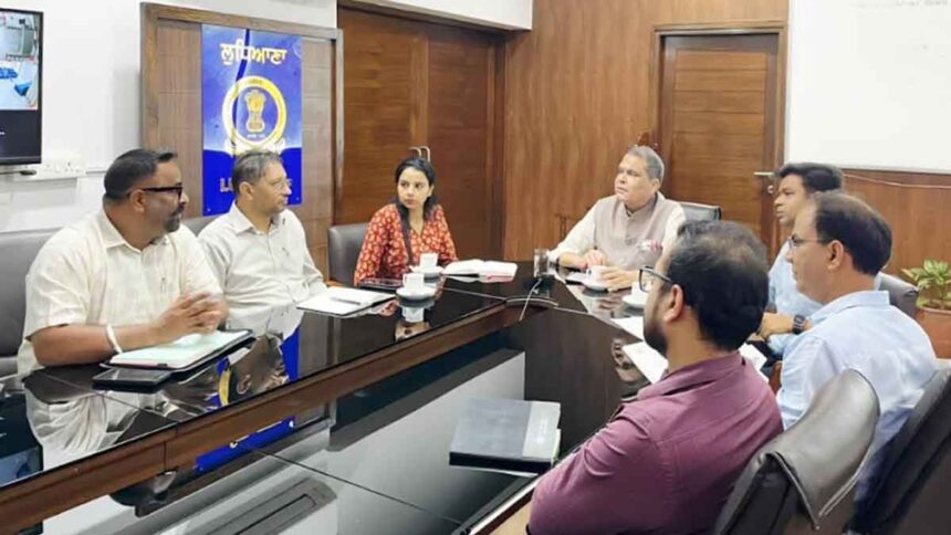 Minister Sanjeev Arora directs cleanliness drive