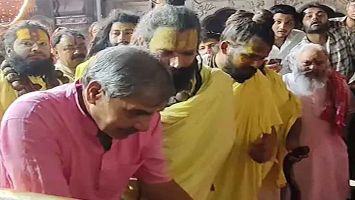 Prayers Offered For The Health Of Saint Premananda Maharaj News