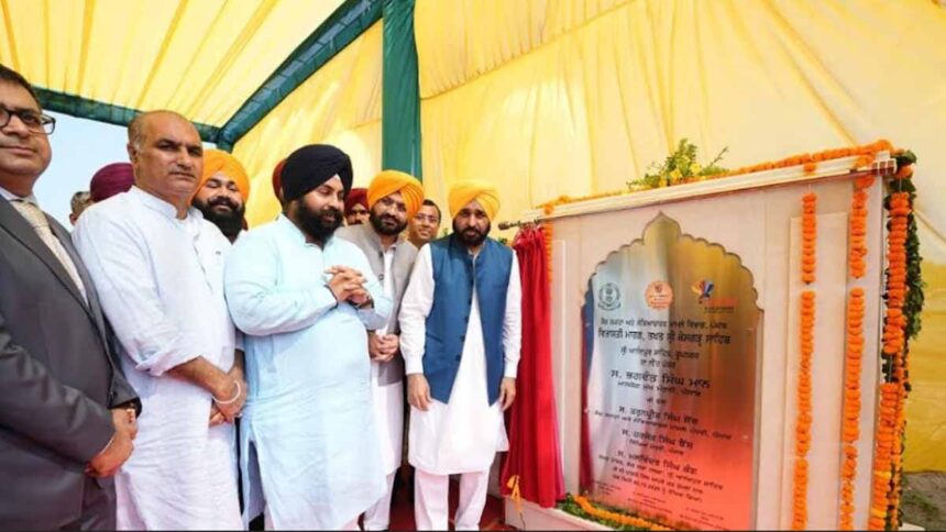 मुख्यमंत्री भगवंत मान ने श्री आनंदपुर साहिब में विरासती मार्ग का नींव पत्थर रखा