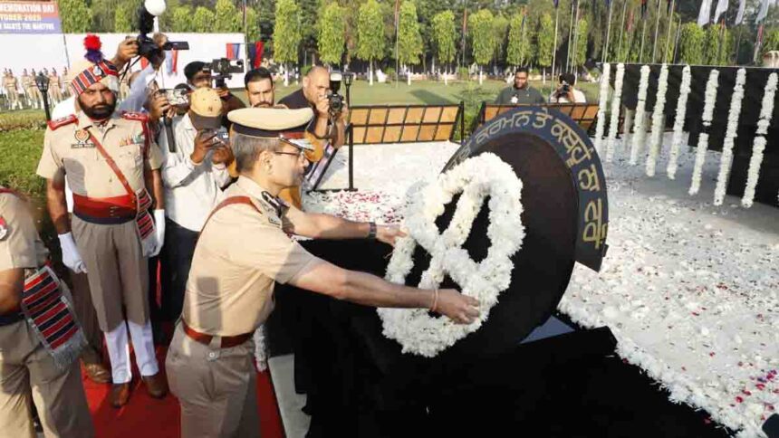 डीजीपी गौरव यादव ने बहादुर पुलिसकर्मियों को दी श्रद्धांजलि