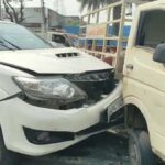 फॉर्च्यूनर और सिलेंडर से भरे ऑटो में टक्कर