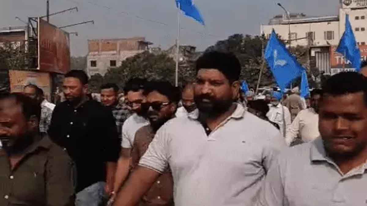 वाल्मीकि समाज ने भंडारी पुल जाम किया