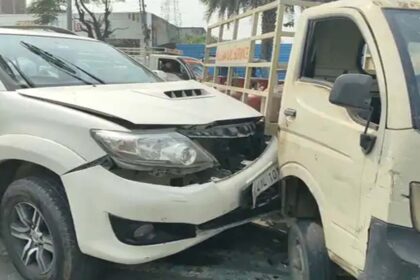 फॉर्च्यूनर और सिलेंडर से भरे ऑटो में टक्कर