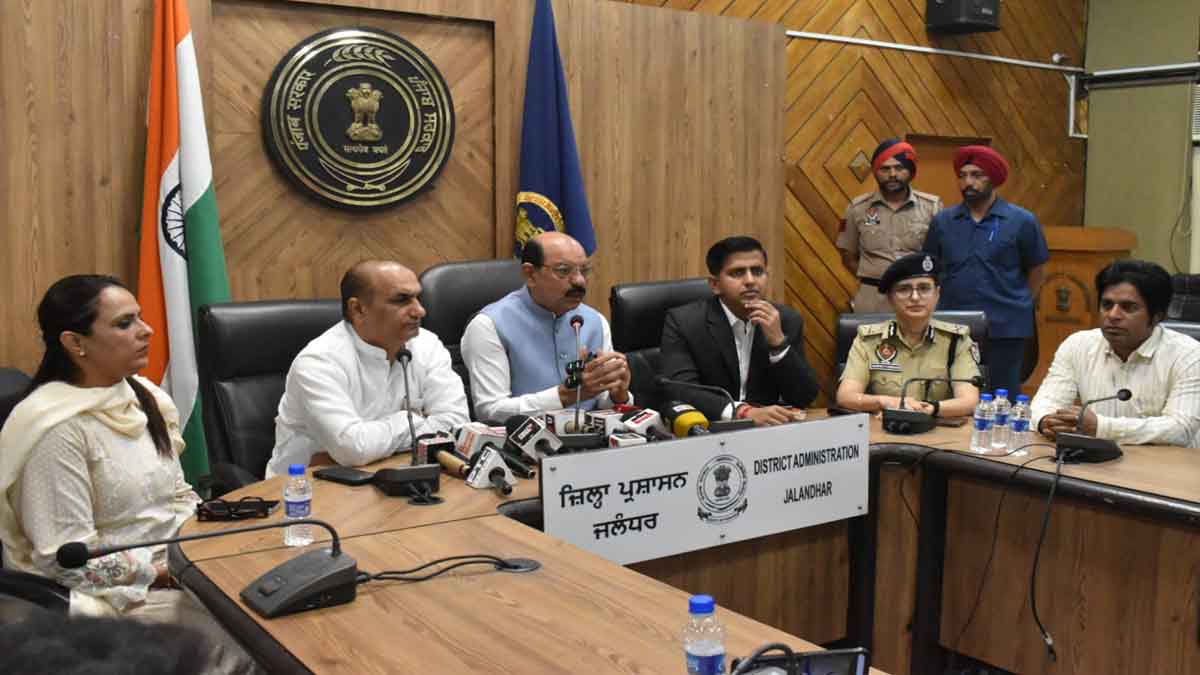 कैबिनेट मंत्री मोहिंदर भगत ने जिला वासियों को लाइट एंड साउंड शो में शामिल होने का दिया न्योता