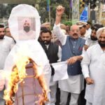 Effigy of Raja Warring was burned in Jalandhar