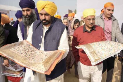 CM Mann and Arvind Kejriwal joined the Sangat