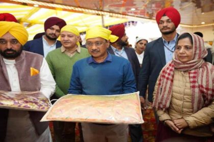 CM Mann and Kejriwal paid obeisance at Gurdwara Takht Sri Kesgarh Sahib