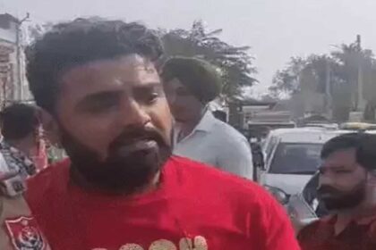 employees of Jalandhar Depot are on strike in the case of murder of the driver