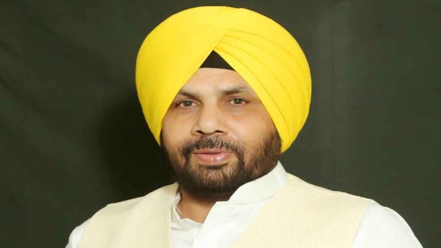 मंत्री हरभजन सिंह ईटीओ