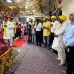 Harbhajan Singh ETO pays obeisance at the Gurudwara