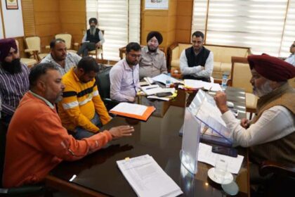 Harpal Singh Cheema holds meetings with employee unions