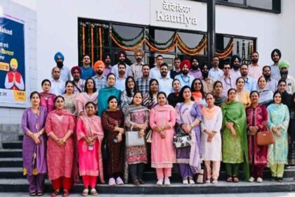 Headmasters from Punjab leaves for training at IIM Ahmedabad