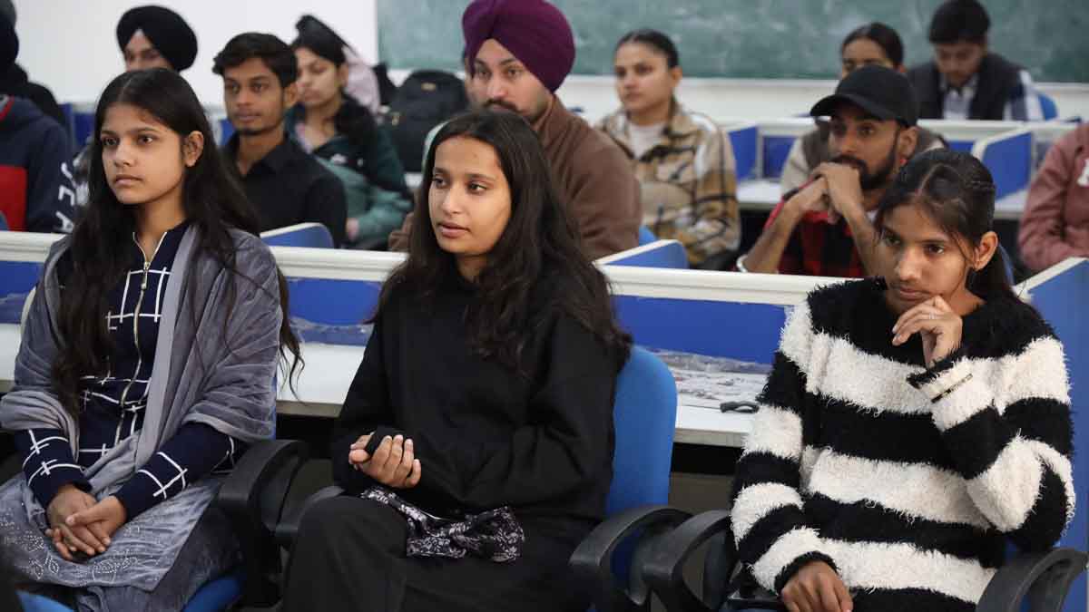 IKGPTU JMC Department Celebrates National Press Day with Expert Lecture