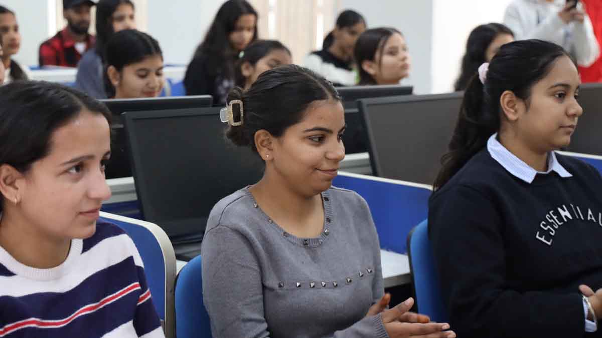 IKGPTU JMC Department Celebrates National Press Day with Expert Lecture