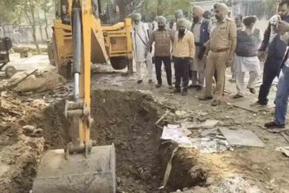 Punjab Nabha Municipal EO Government Residence Shambhu Border Theft Trolley Goods