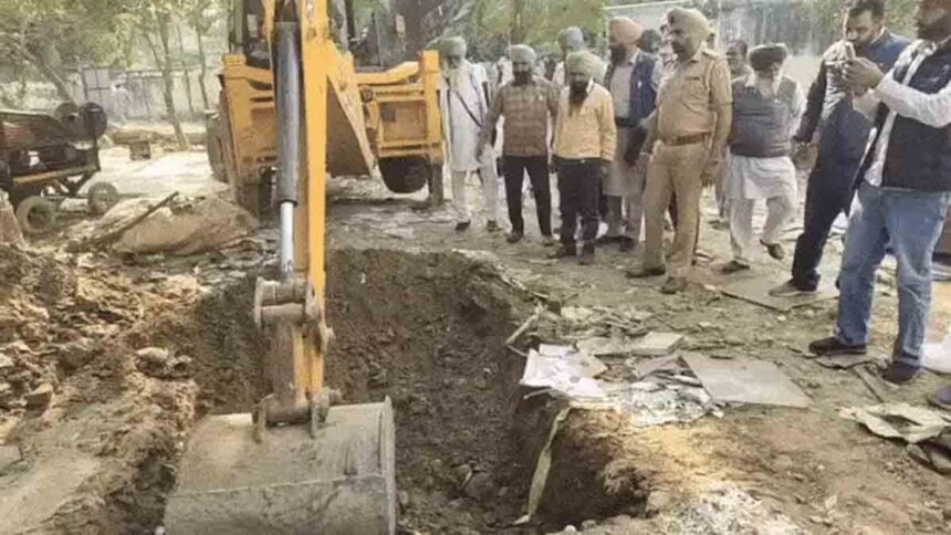 Punjab Nabha Municipal EO Government Residence Shambhu Border Theft Trolley Goods