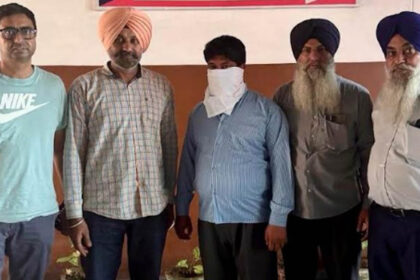 Vigilance Bureau arrested a forest department employee