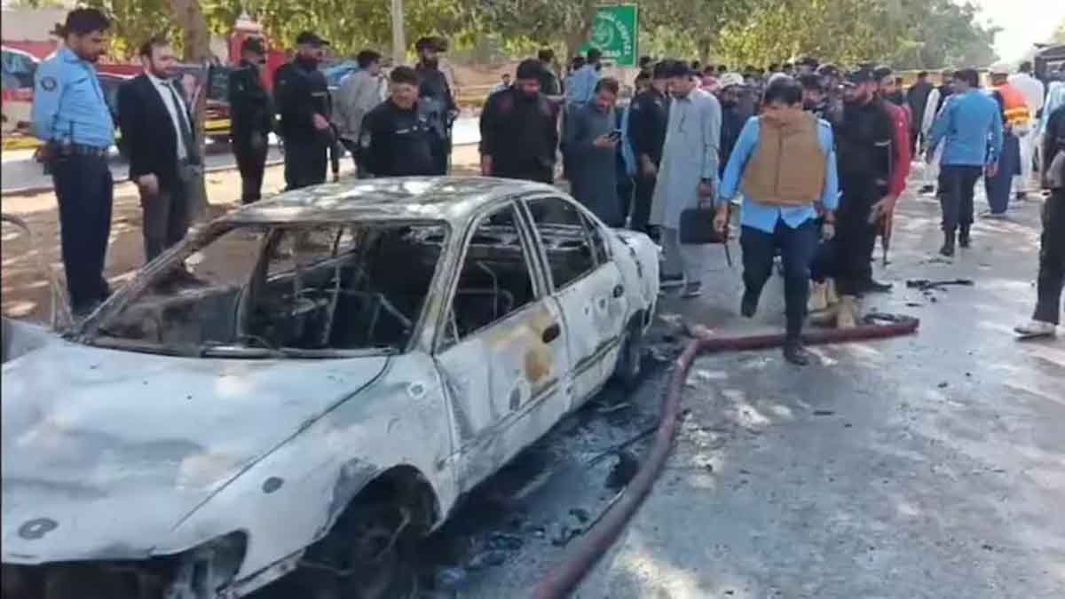 Pakistan Car Blast