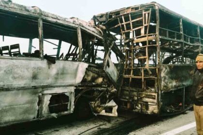 Yamuna Expressway Fire Accident LIVE Video Update