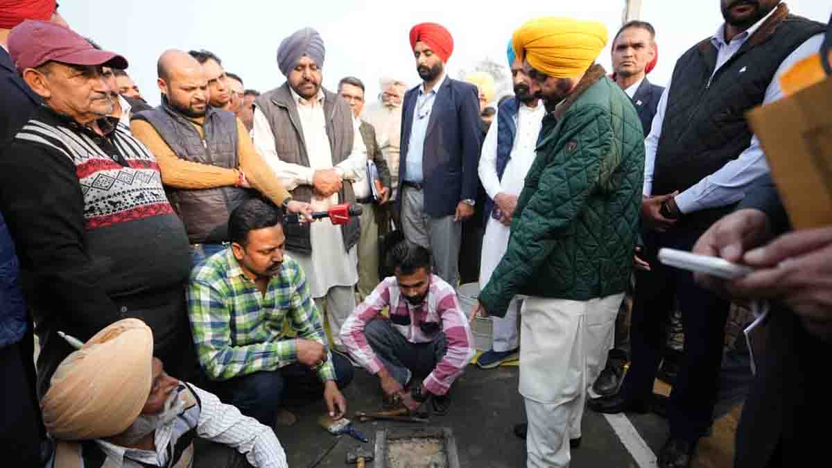 सीएम भगवंत मान का बड़ा एक्शन, ठेकेदार को शो-काज नोटिस, पेमेंट रोकने के आदेश