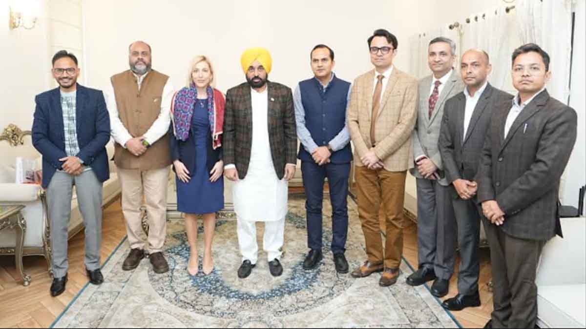Punjab: UK के शिष्टमंडल ने मुख्यमंत्री भगवंत मान से की मुलाकात