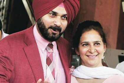 Navjot Sidhu's wife suspended from Congress