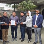 लोगों ने सुशील कुमार रिंकू को सौंपा ज्ञापन