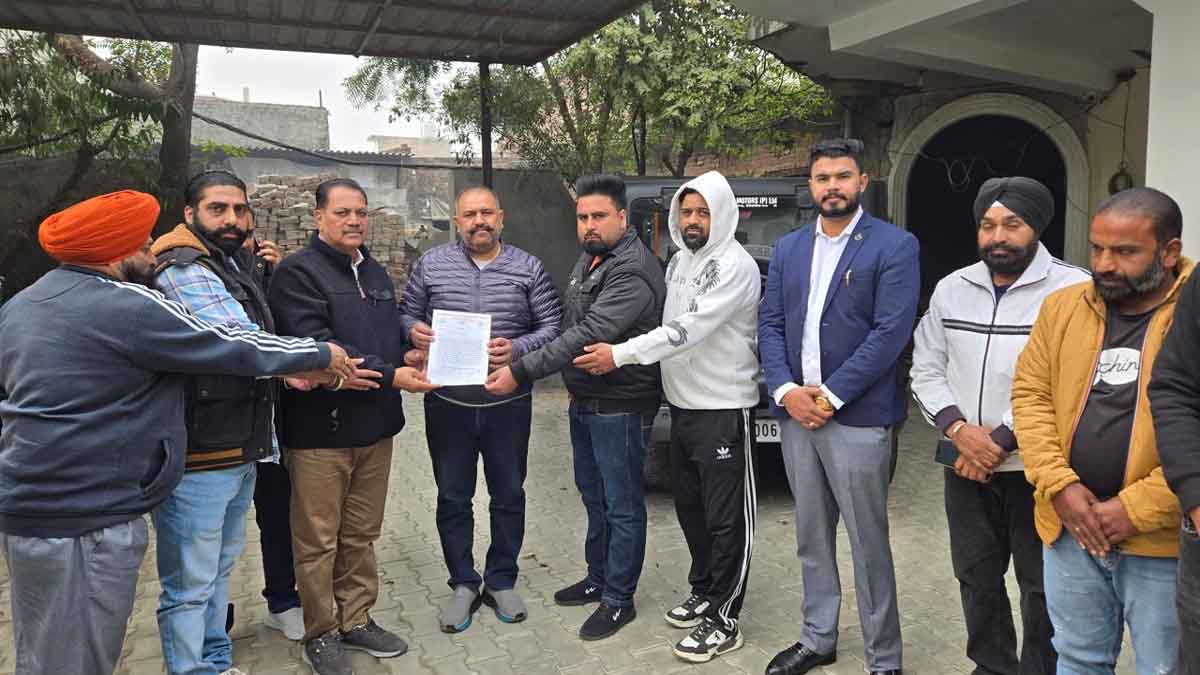 Jalandhar News: पूर्व सांसद सुशील रिंकू ने अफसरों से की बात, आबादपुरा में नहीं बनेगा डि-एडिक्शन सैंटर