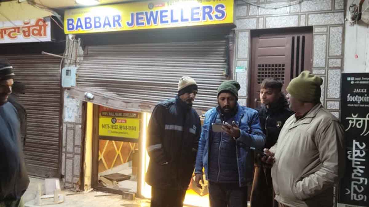 Jalandhar Babbar Jewellers Theft
