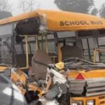 Accident News: दो स्कूली बसों की आपस में भयानक टक्कर, बच्चों में मची चीख-पुकार