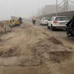 Jalandhar News: पूर्व विधायक राजिंदर बेरी ने फ्लाईओवर पर लगे पत्थरों को हटाया, लोगों ने किया धन्यवाद