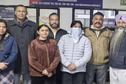 Contract employee was caught red-handed accepting a bribe