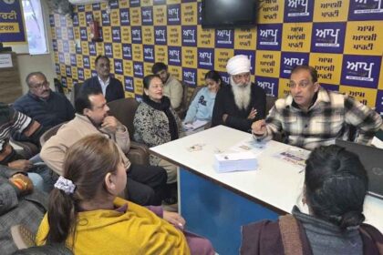 Jalandhar News: जालंधर सेंट्रल में नितिन कोहली द्वारा हेल्थ कार्ड कैंप, लोगों की समस्याओं का मौके पर समाधान