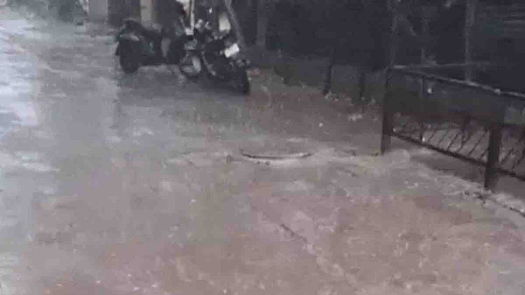 Punjab: पंजाब के कई इलाकों में सुबह से बारिश, ठंड में इजाफा, मौसम विभाग ने जारी की चेतावनी