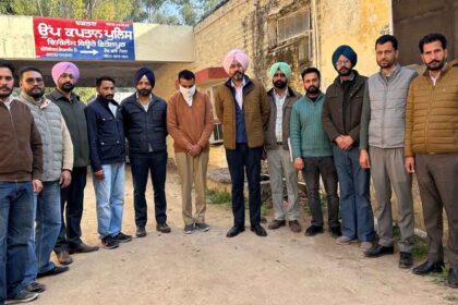 Vigilance bureau caught constable while accepting a bribe