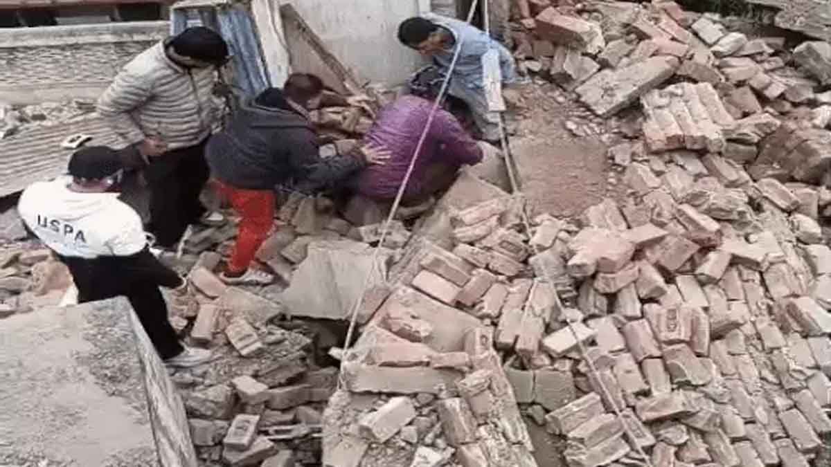 अमृतसर में निर्माणाधीन मकान का गिरा लेंटर