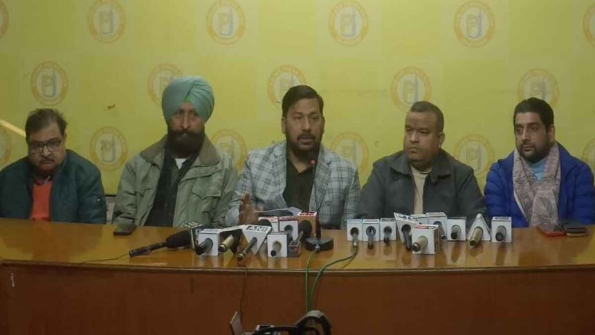 पिछले तीन वर्षों में मनरेगा मजदूरों को 100 दिन का रोजगार नहीं दे पाई आप सरकार- राजेश बाघा