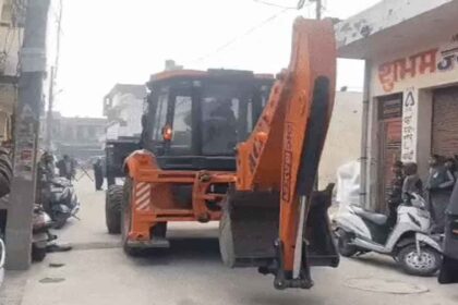 जालंधर में नशा तस्कर के घर पर चला पीला पंजा