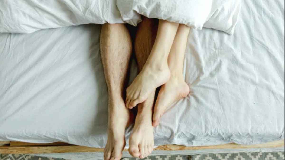 Pre Marital Sex Ban: सरकार ने उठाया बड़ा कदम, अब शादी से पहले सेक्स करने पर होगी जेल, लिव-इन में रहना भी गैर कानूनी