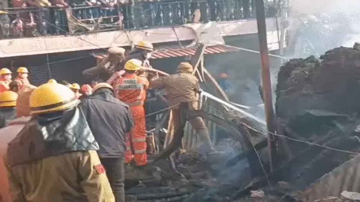 Solan Arki Market Fire
