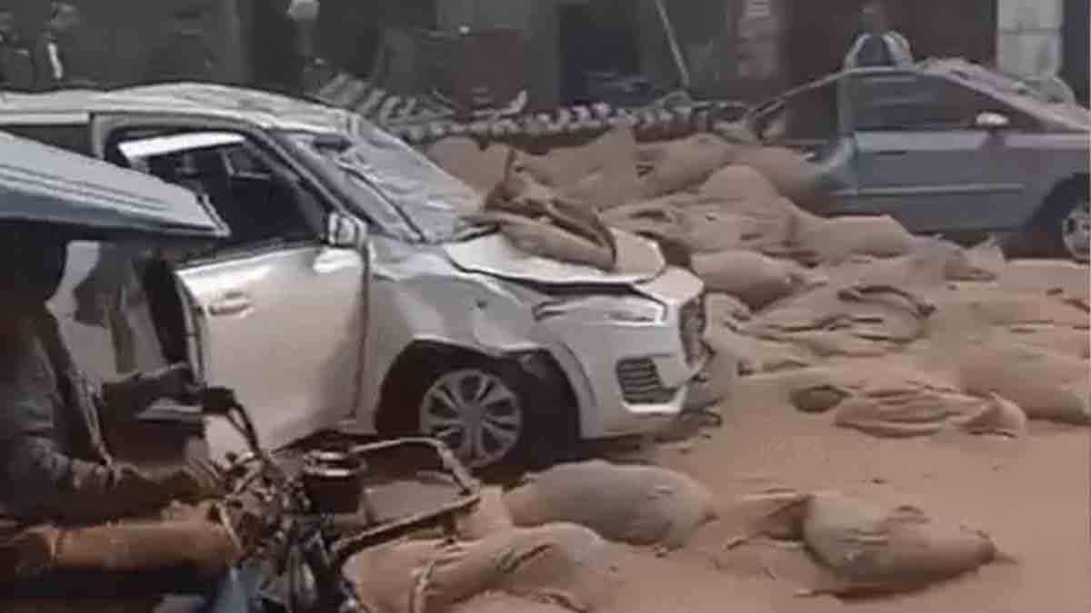 Accident due to overloaded truck in Ludhiana