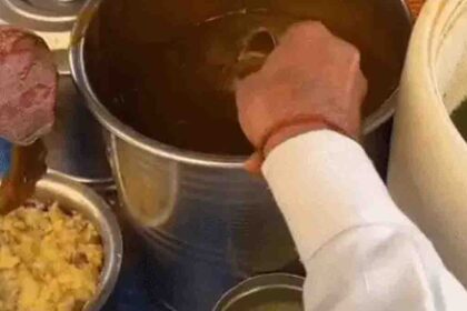 Rat in Pani Puri, Golgappa Viral Video