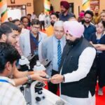 Harjot Bains inspires students to cultivate curiosity