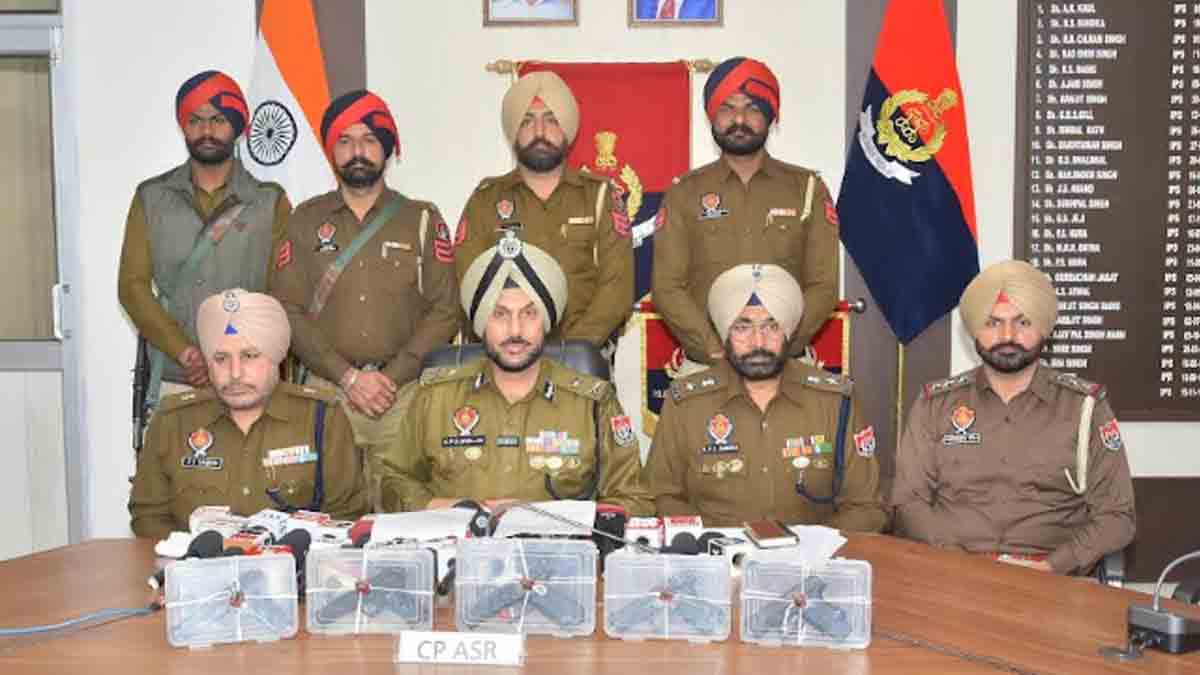 Persons linked to arms smuggling module arrested