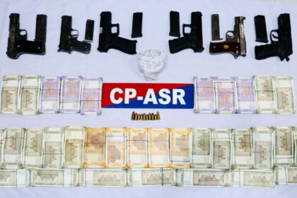 Punjab News: पंजाब में सीमा पार जुड़े तस्करी मॉड्यूल का भंडाफोड़, हथियार-नशे सहित 5 गिरफ्तार