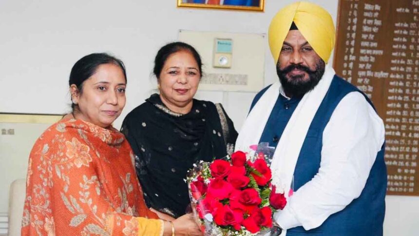 Punjab News: बलजिंदर सिंह चौंदा ने पंजाब एस.सी. भूमि विकास और वित्त निगम के चेयरमैन के रूप में संभाला कार्यभार